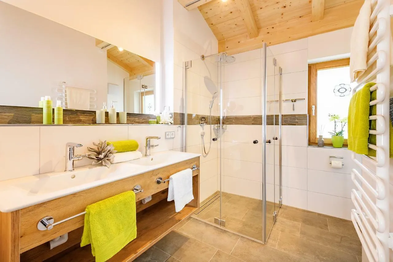 Casatina Ferienwohnungen Oberstdorf Apartment