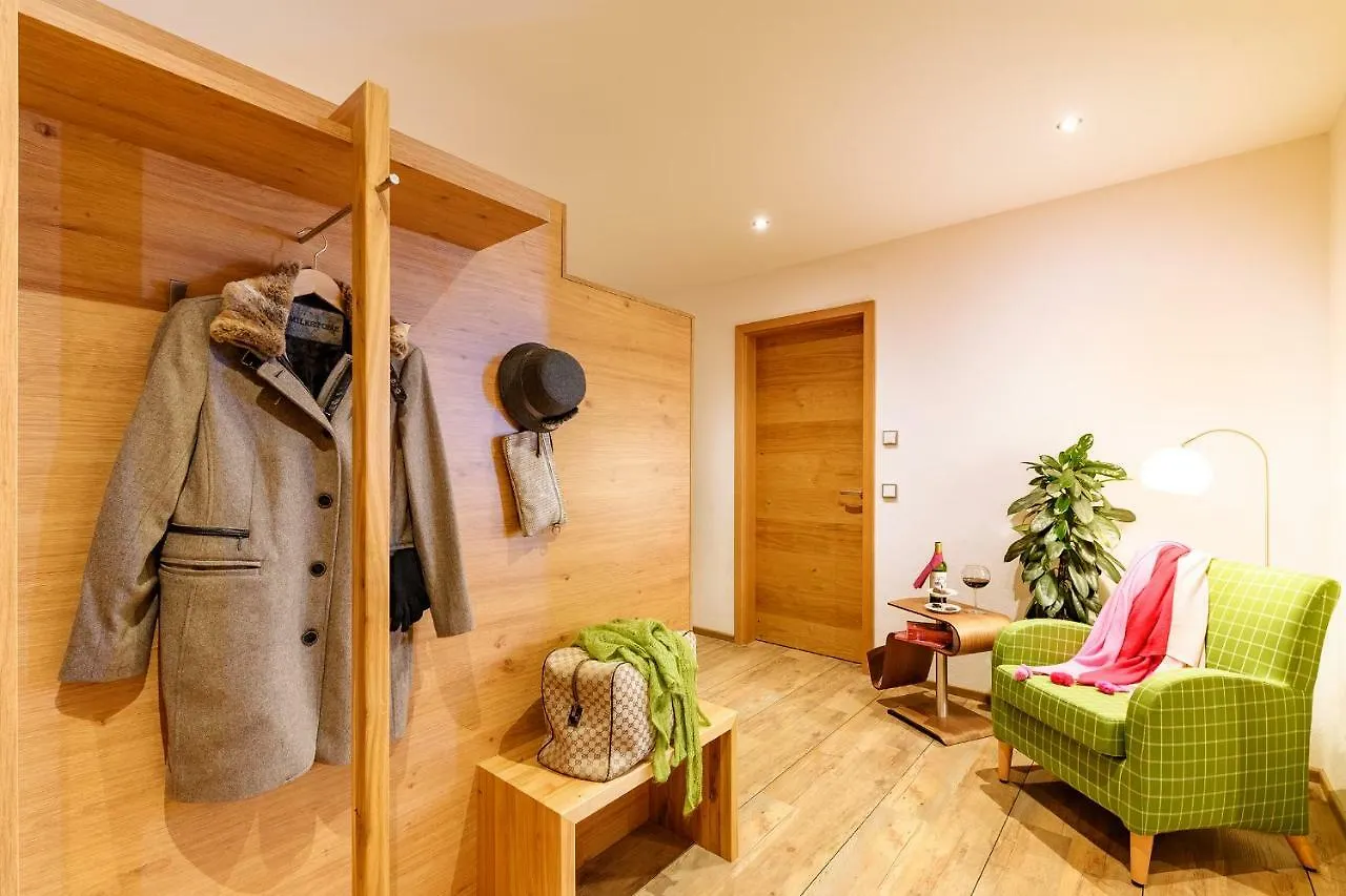 Casatina Ferienwohnungen Oberstdorf Apartment